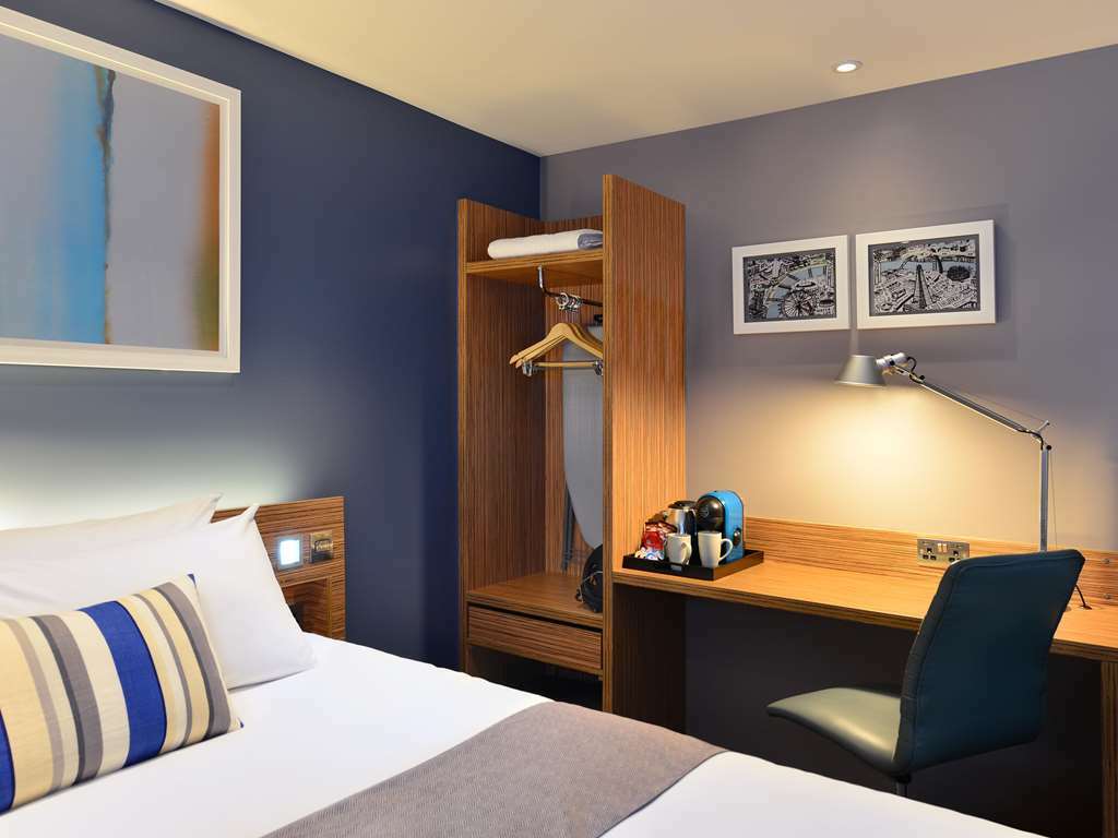 Travelodge London Stadtteil Ealing Zimmer foto